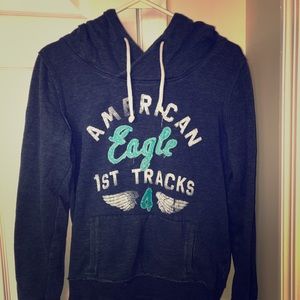 American Eagle sweatshirt